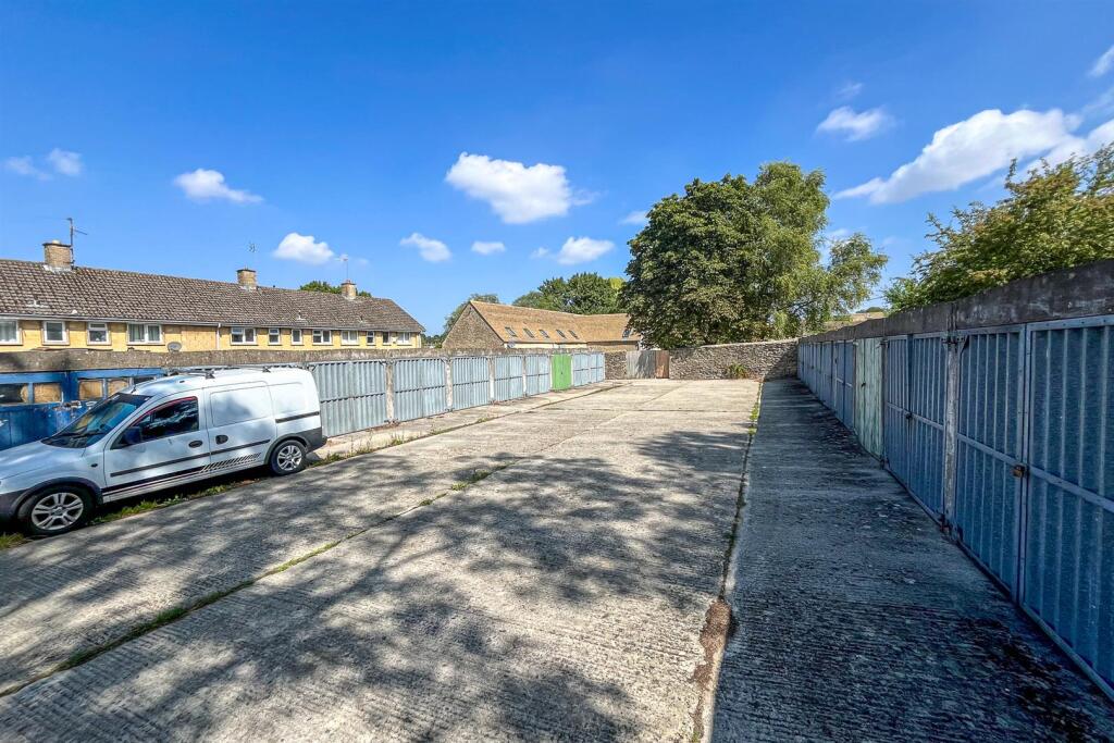 Bowling Green Garage Site, Cirencester GL7 2DY | F
