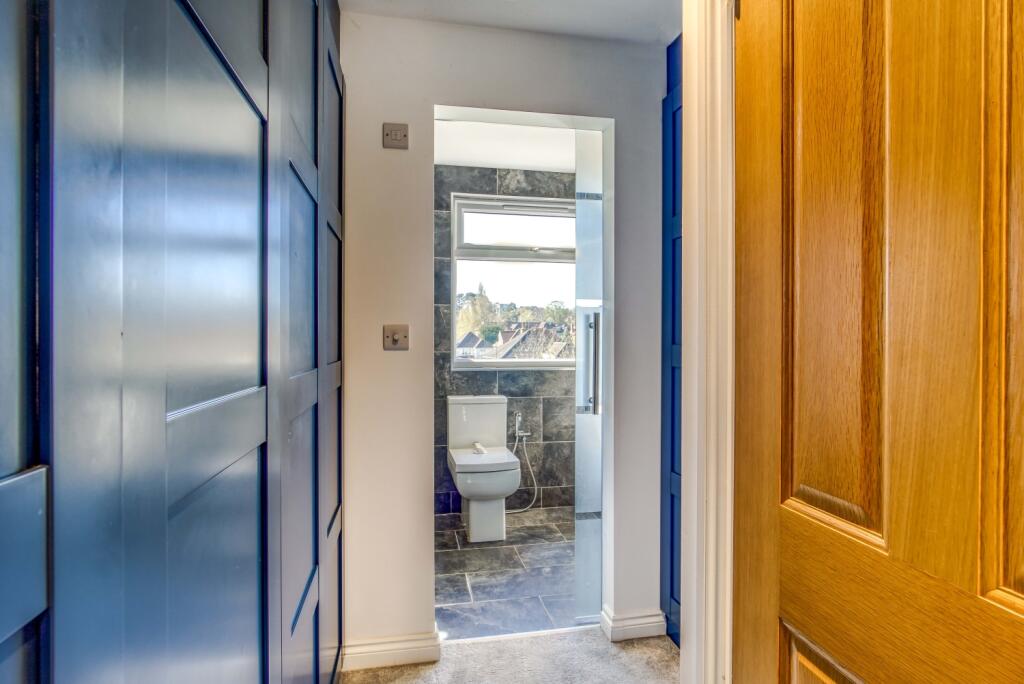 Master to En-Suite