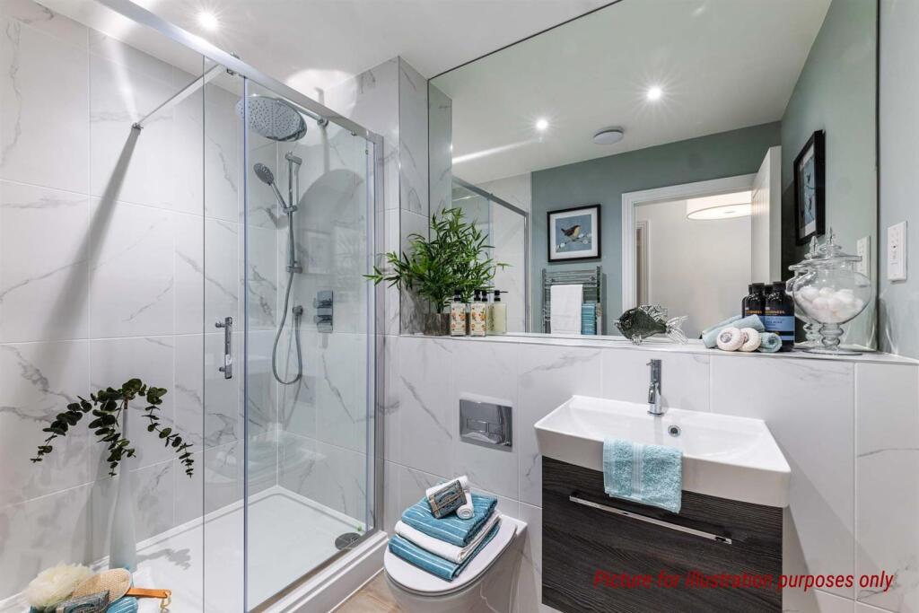 Mole Place, Walton Lane, West Molesey-2.jpg