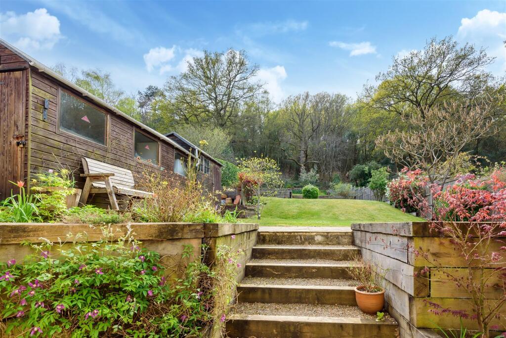 Rear Garden view.JPG