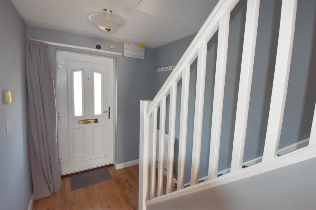 Hallway and stairs.jpg