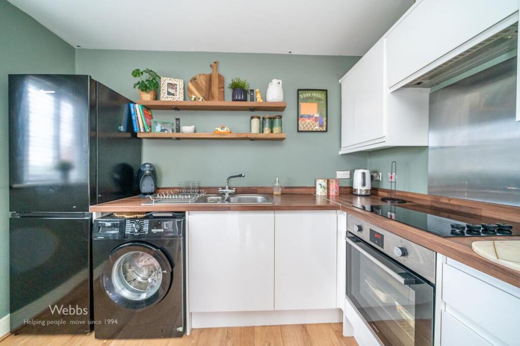 © Webbs Estate Agents © (127 of 207).jpg