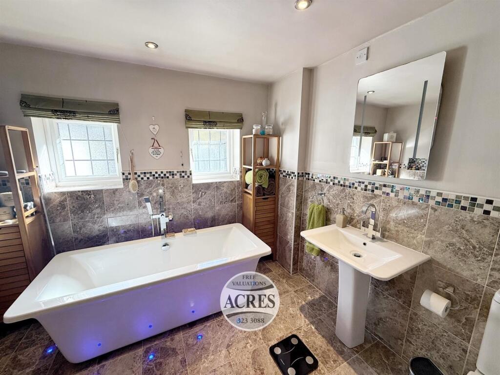 IMG_6678 (Large).jpg