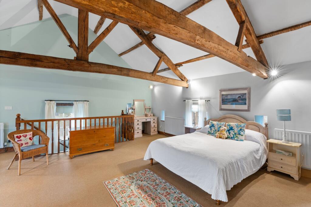 Bedroom 5 to main house / Bedroom 3 to Orchard Cottage