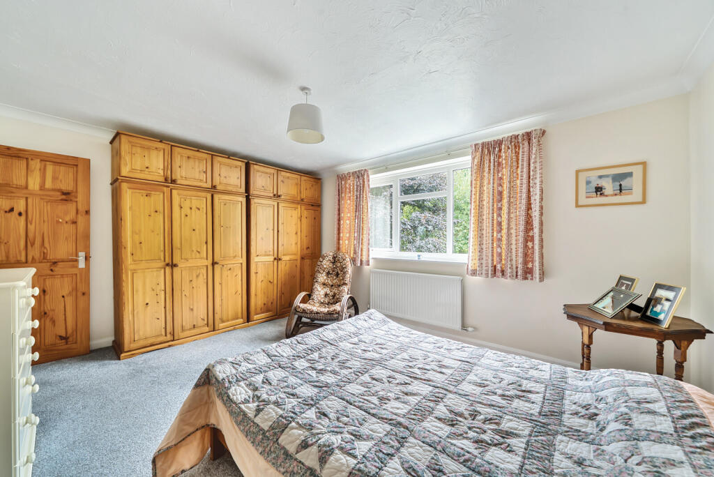 1318345-16-686522...