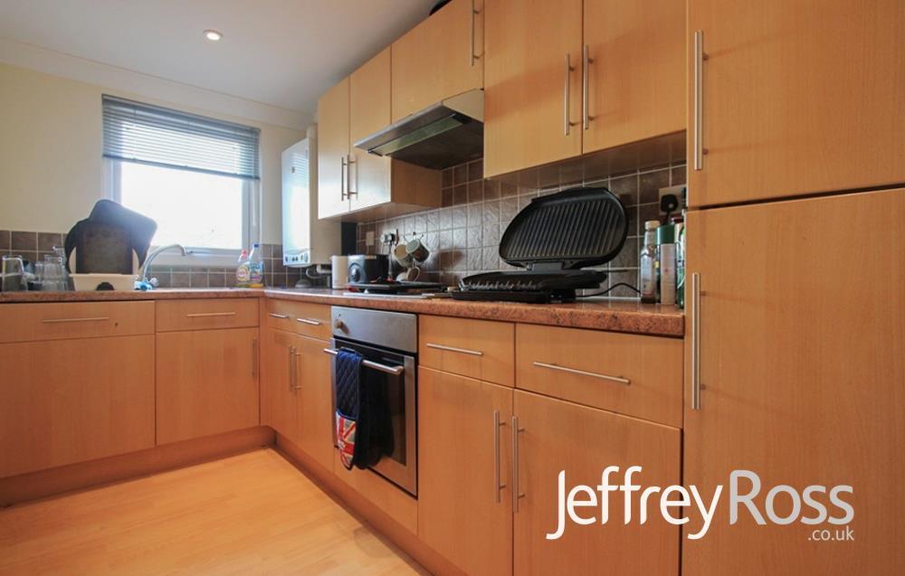 Connaught Road, Roath