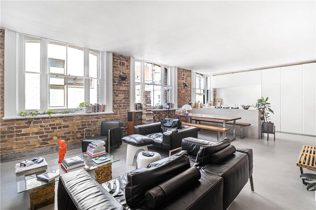 Kitchen/Reception