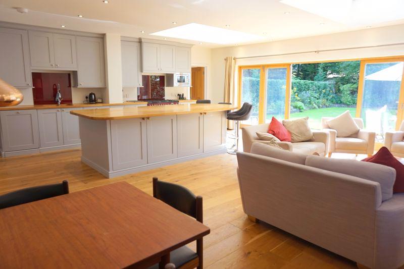 Kitchen Through
