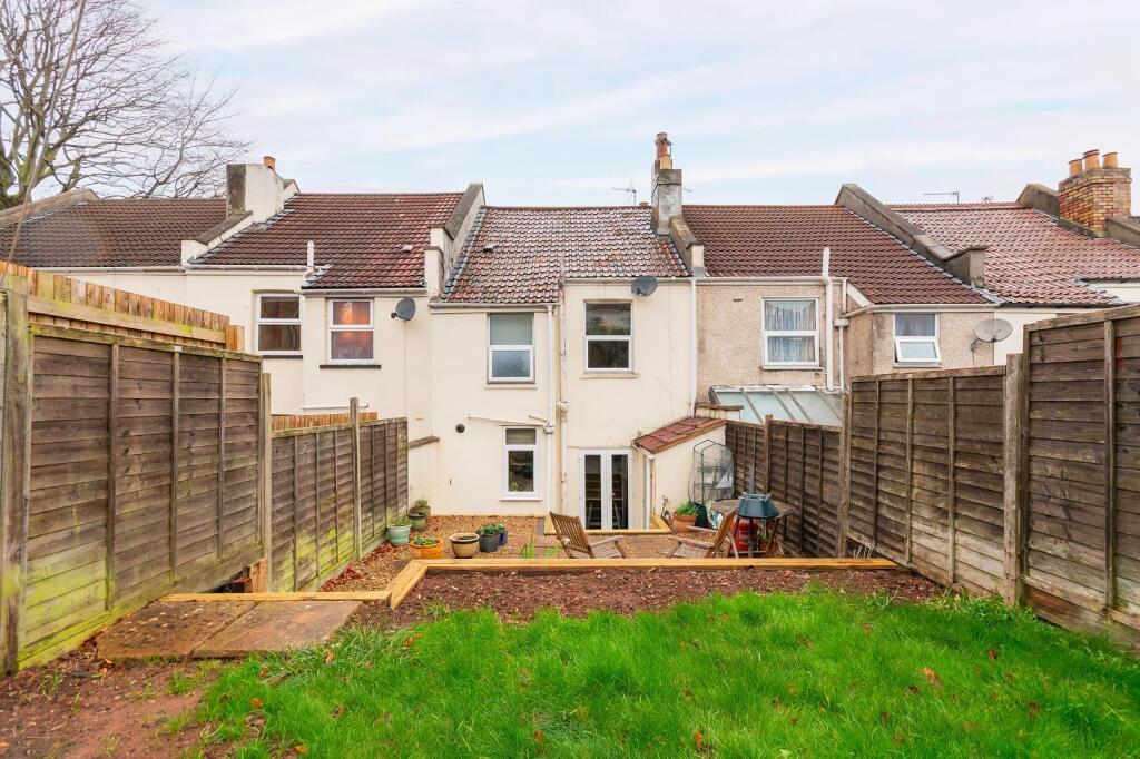 0S6RBN - External D.jpg