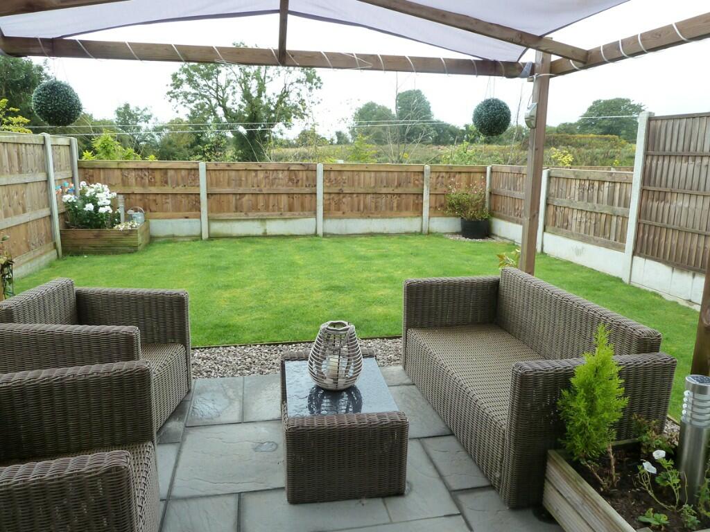 Rear garden/patio
