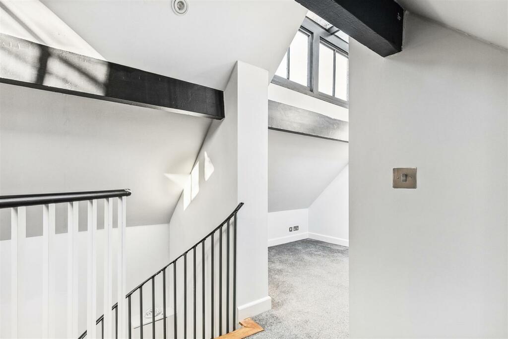 The Cottage, 3 Howletts Road-7.jpg