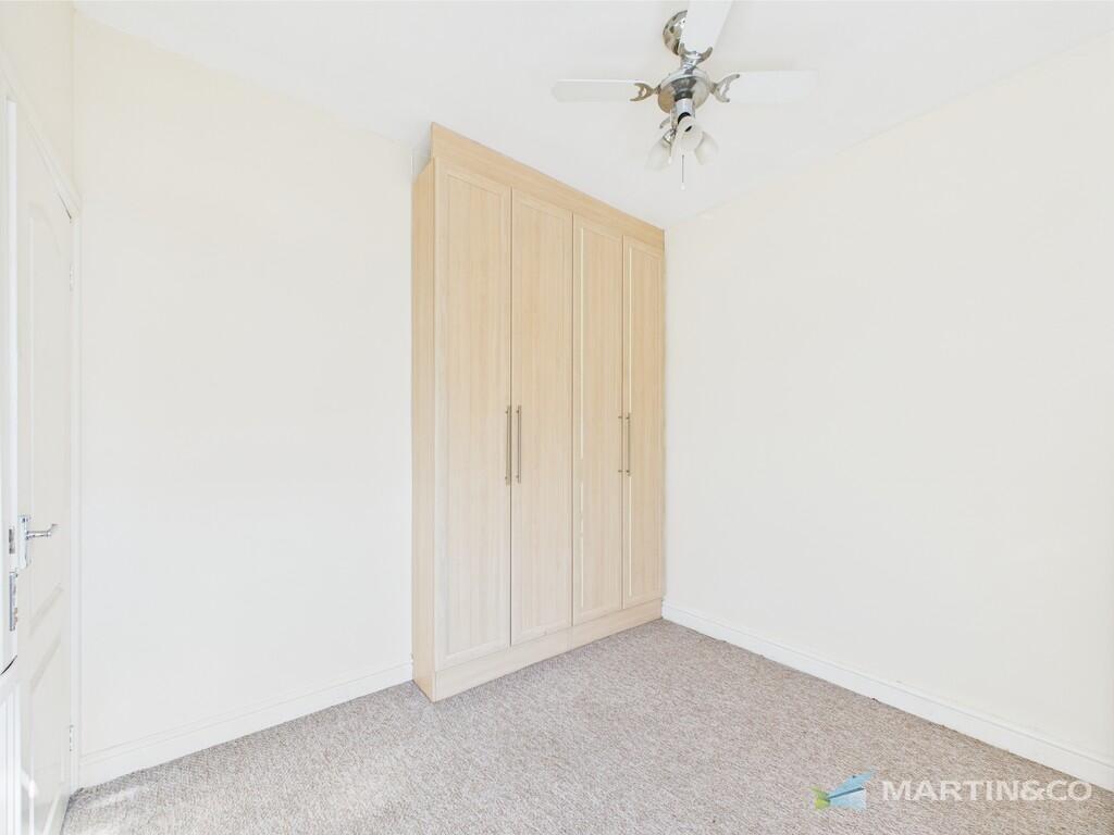 CAM02318G0-PR0439...