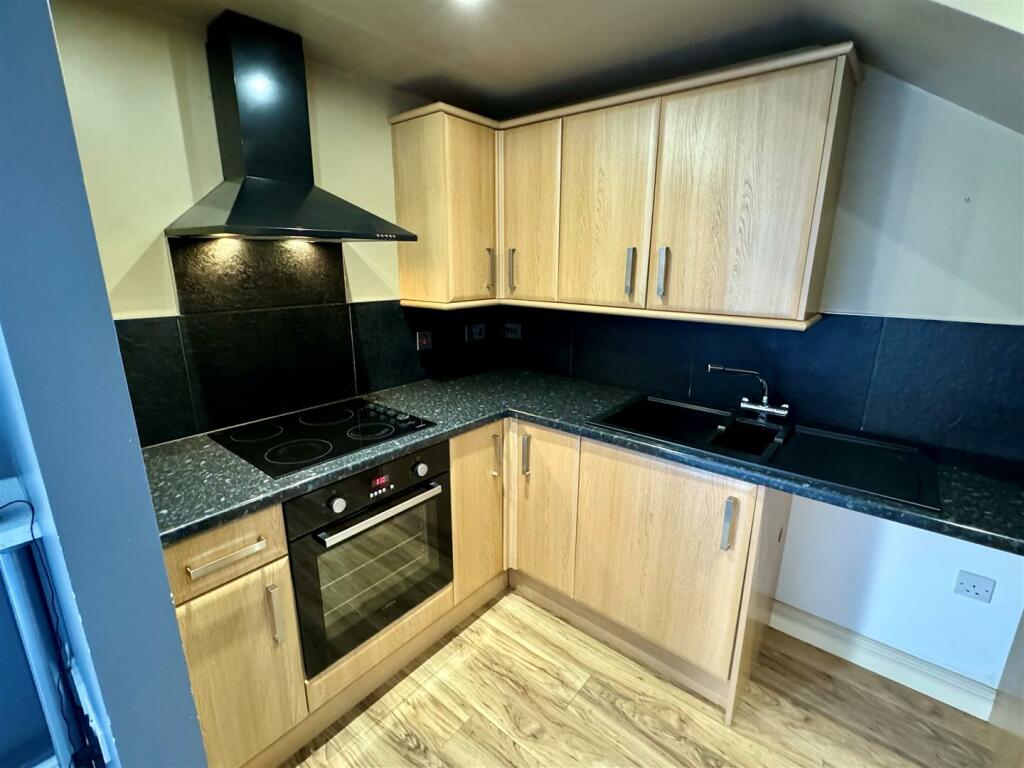 1 Whickham Court Kitchen