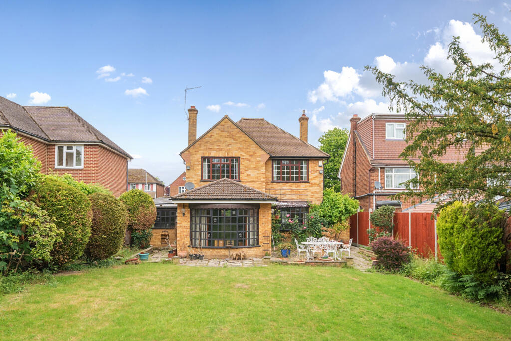 1296537-12-6836f2...