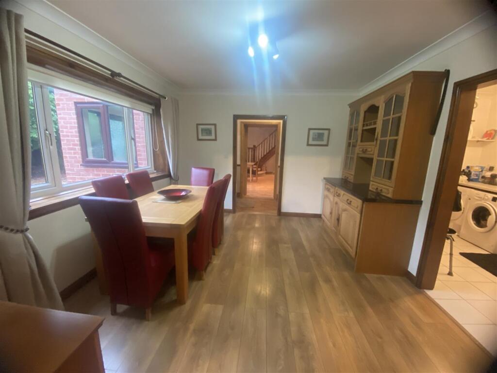IMG_9902 (002).jpg