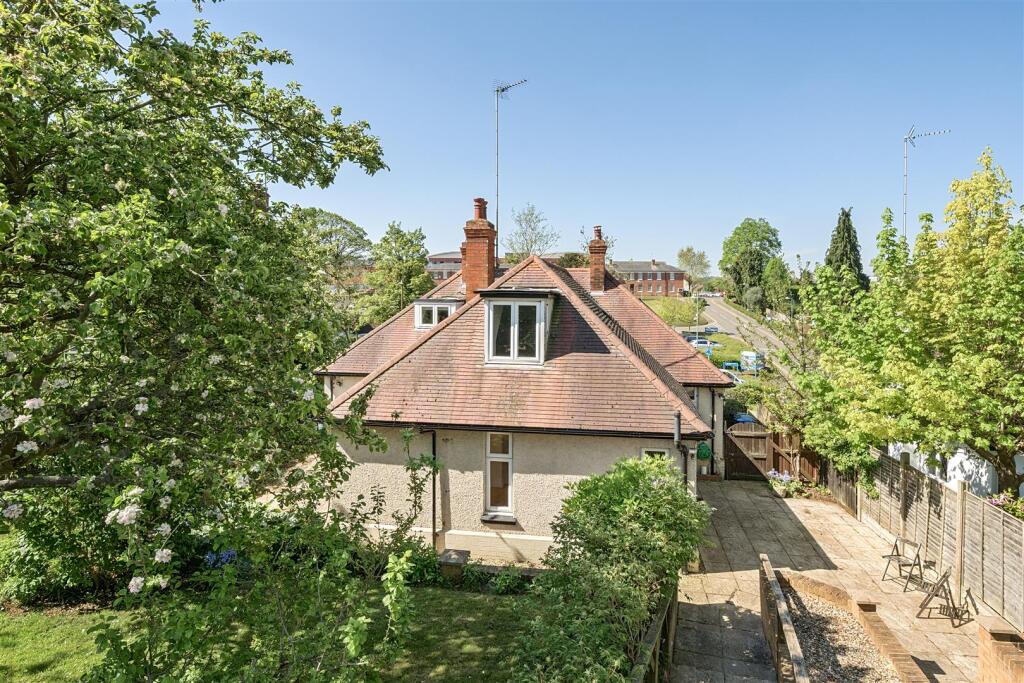 29 London Road