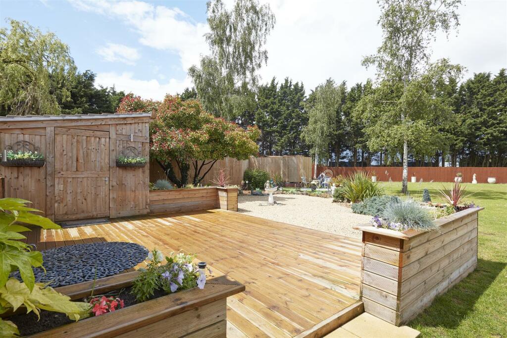 Frith_Meadow_Landbeach_100624 27.jpg