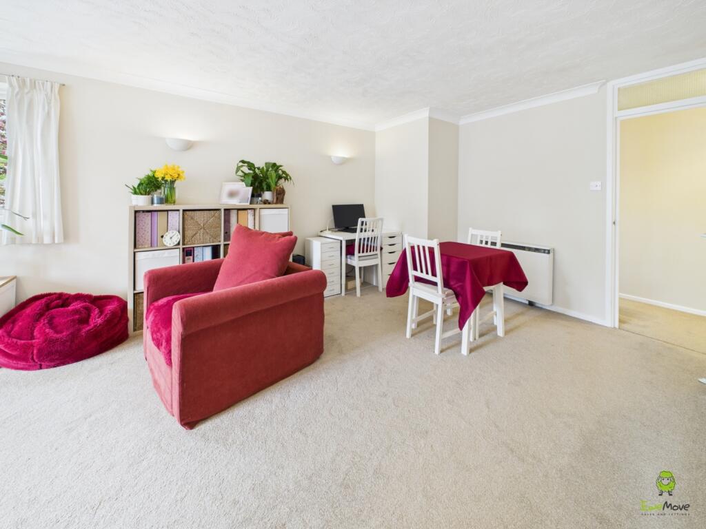 Pinecroft Court Available For Sale With Clinton Cr