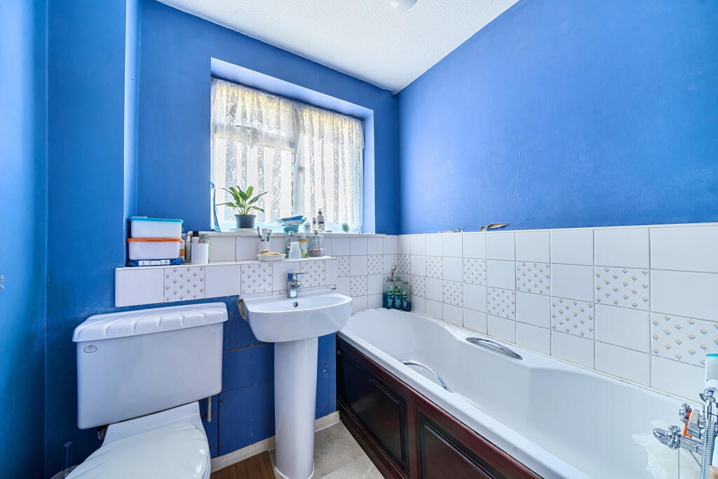 1358642-14-68d272...