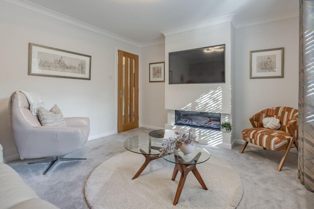 Family Room / Second Lounge