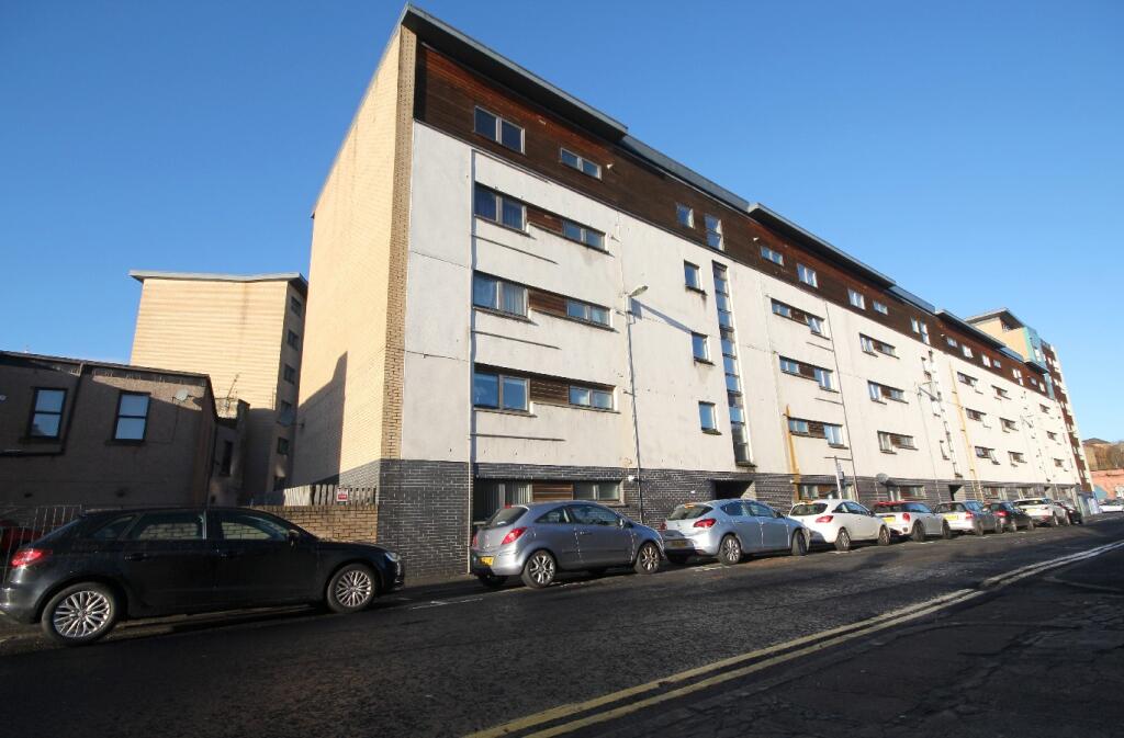 3972-20190711145630-2822-20190627121240-3381-20181224054430-001-30-Charlotte-Street-Flat-1.2