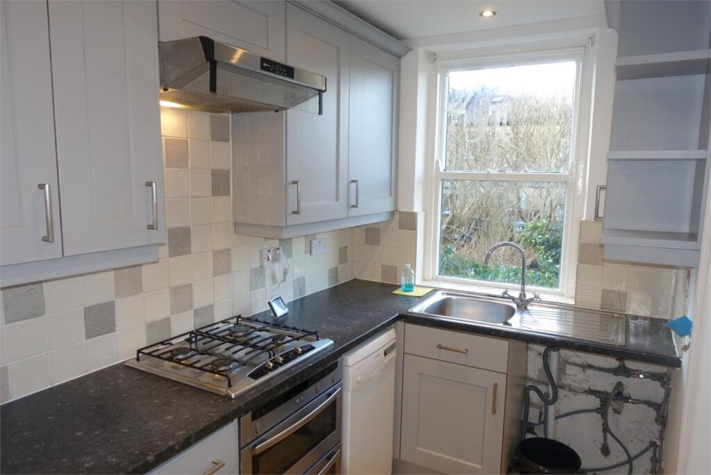 Scarborough Road, Shipley, BD18