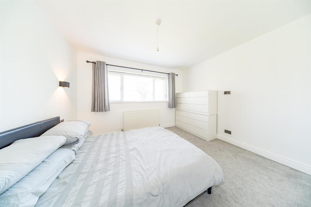 15-Haigh-Crescent-23 (1).jpg