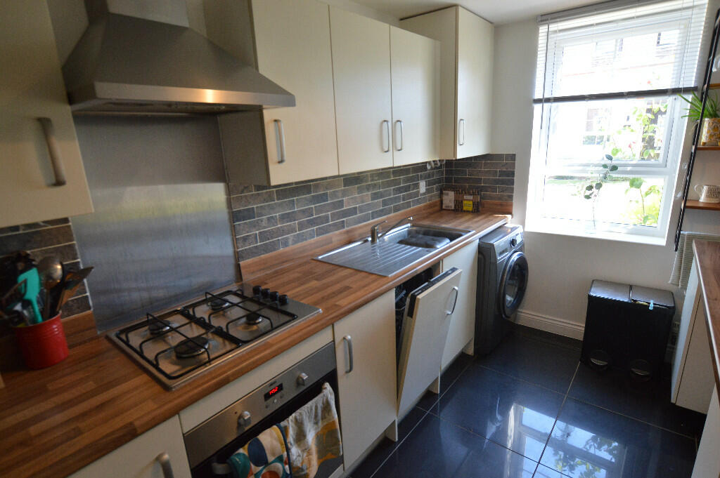 Fitted Kitchen