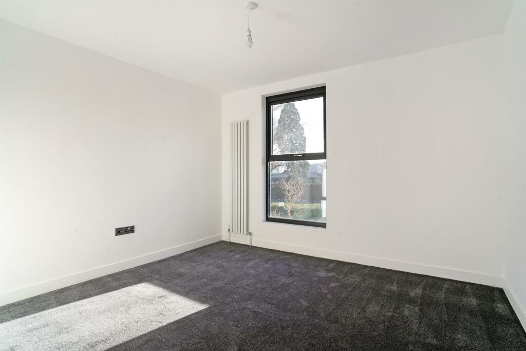 61633-88B Lansdown Road Cheltenham - (13)_low.jpg