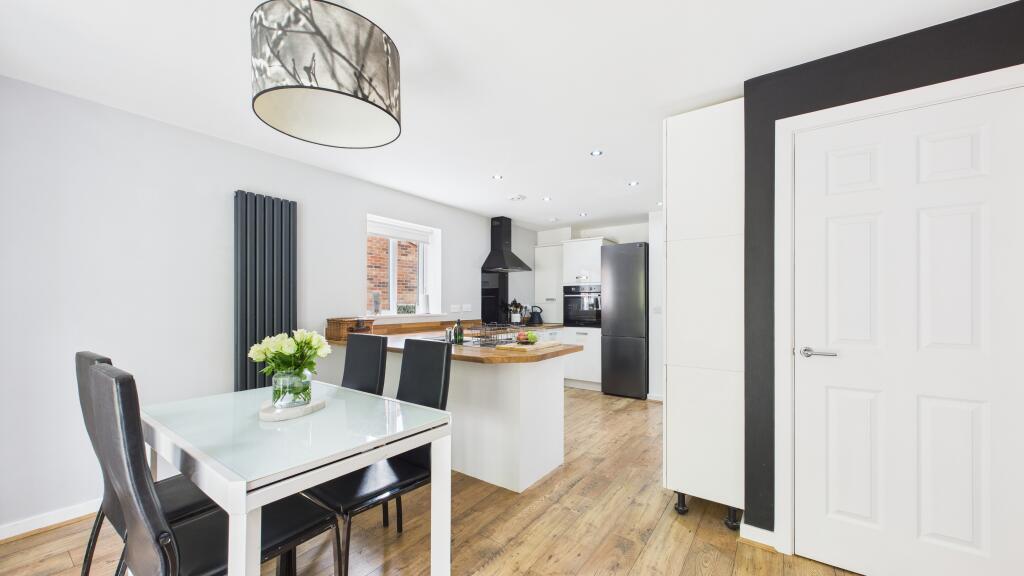 Dining Room (1)