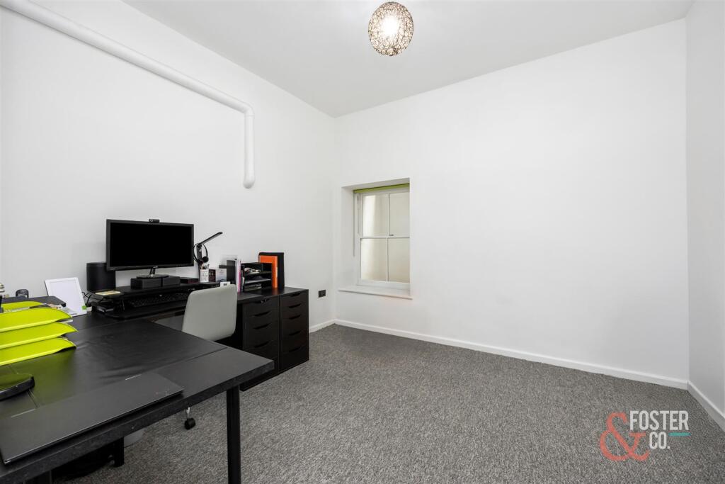 The Drive_22_Flat 11-018.JPG