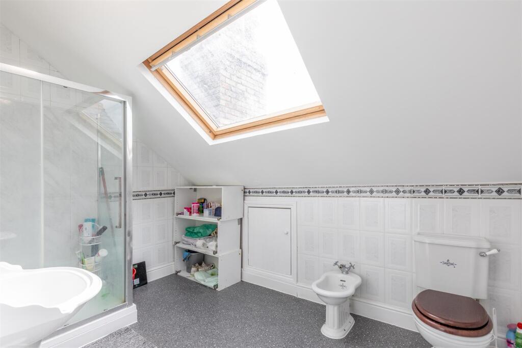 Linden Road, Westbury Park Attic Shower.jpg