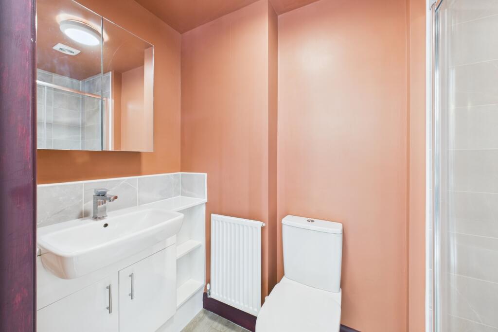 Master Bedroom Ensuite