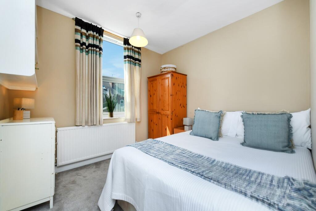 28e892e2-f988-498d-b14a-9ba9d0486361