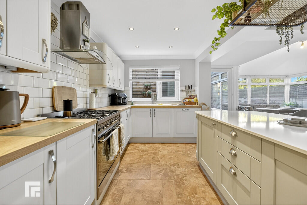 Highfield Road, Barry