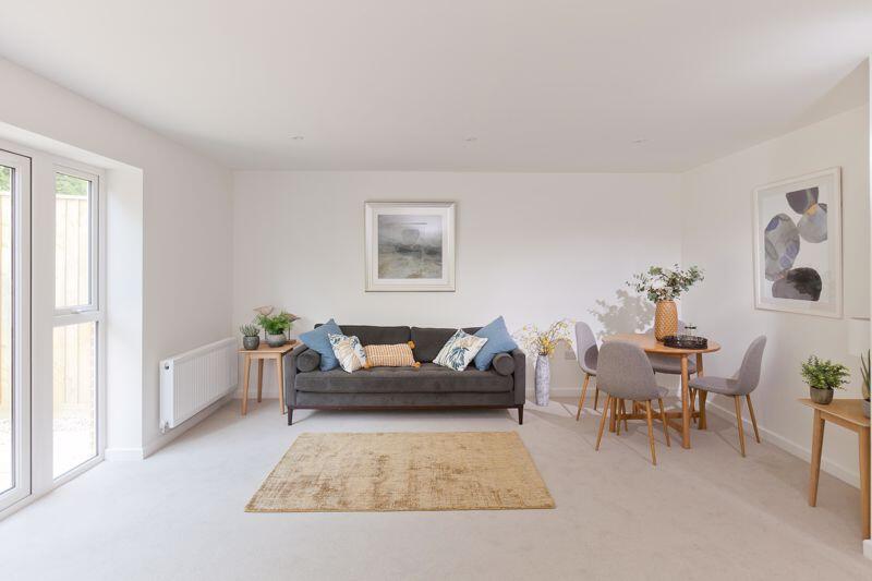 Sitting/Dining Room