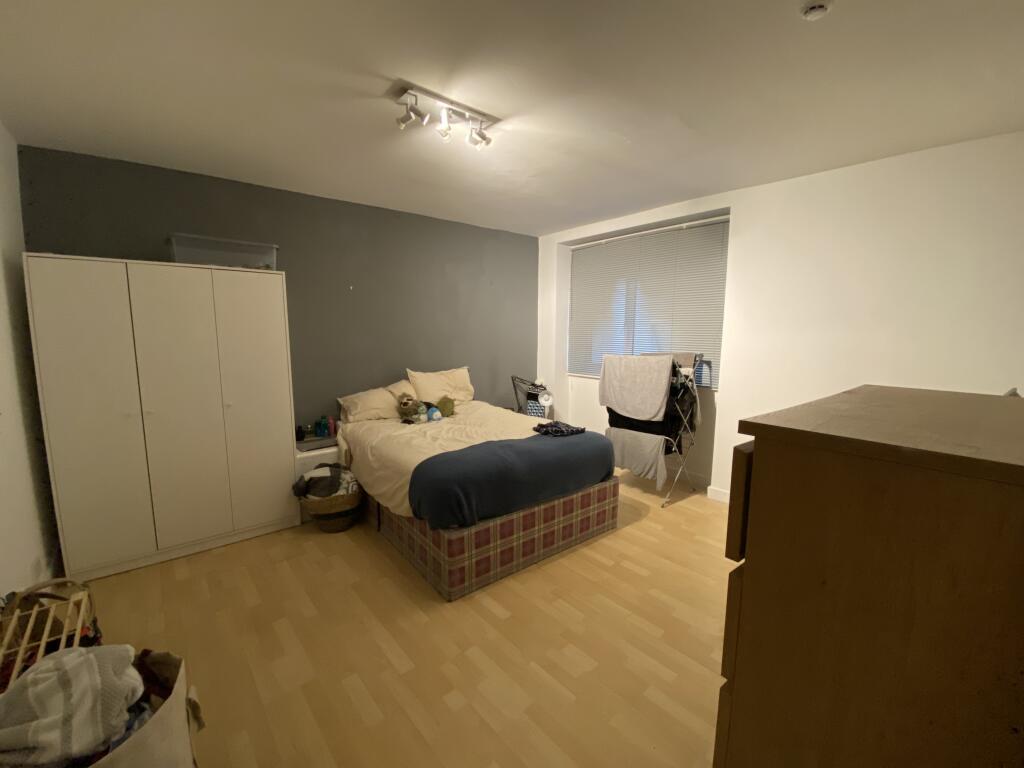 Bedroom 4 b