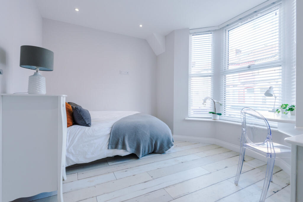 70 Langton Road Bedroom 1