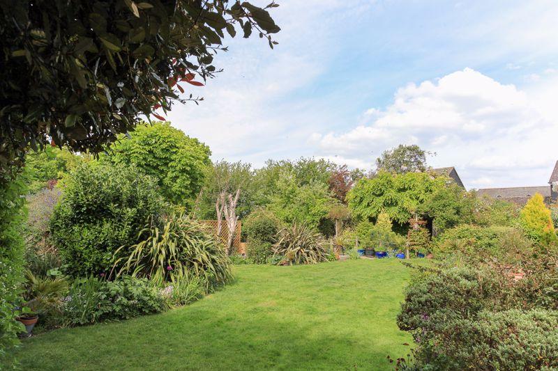 Rear Garden Vi...
