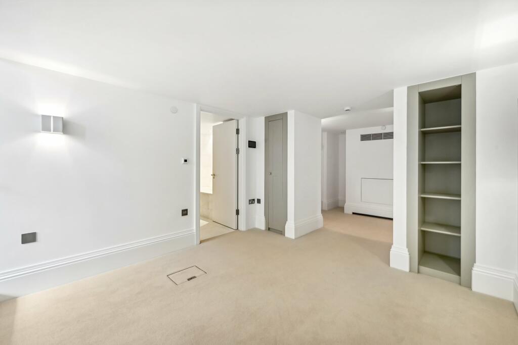 8 Sloane building (1