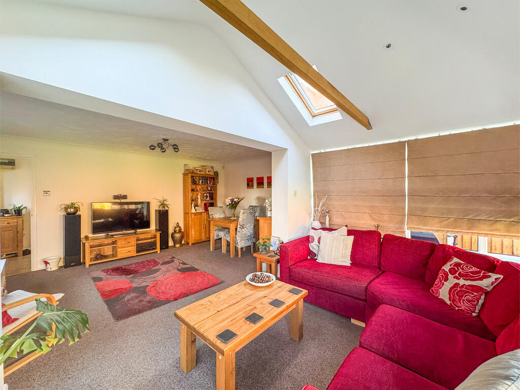 conservatory loun...