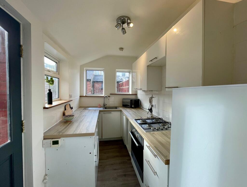22 Grace Street - Kitchen(3).jpeg