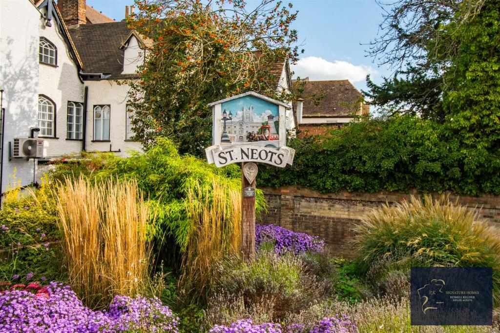 St Neots Sign Location.