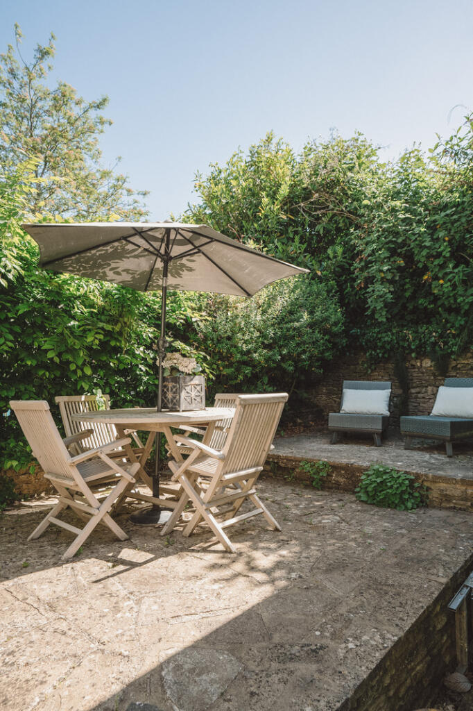 285825 - A0OP6000003OAAOMAC_N44_EDIT.jpg