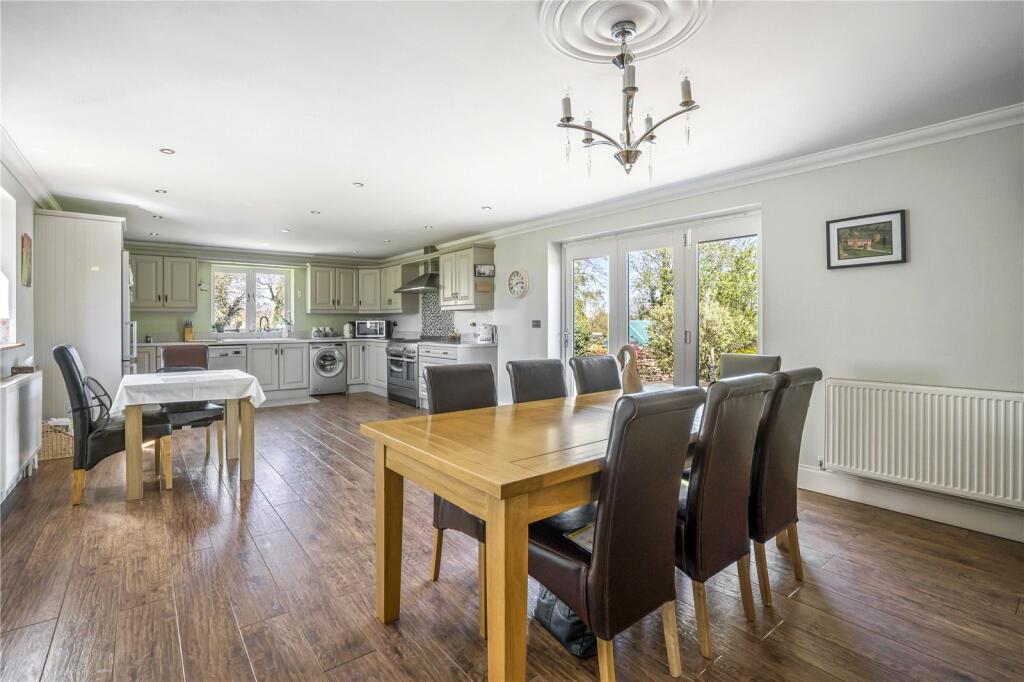 Cottage Kitchen