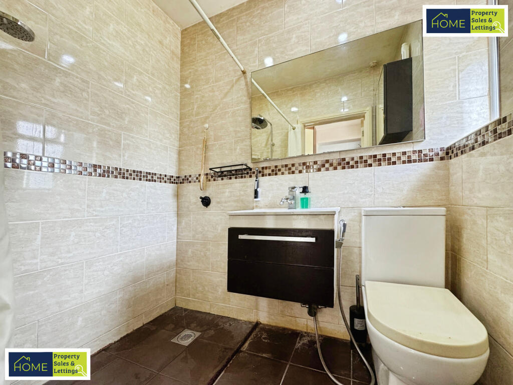 585 Loughborough Road, Birstall, Leicester, LE4 4N