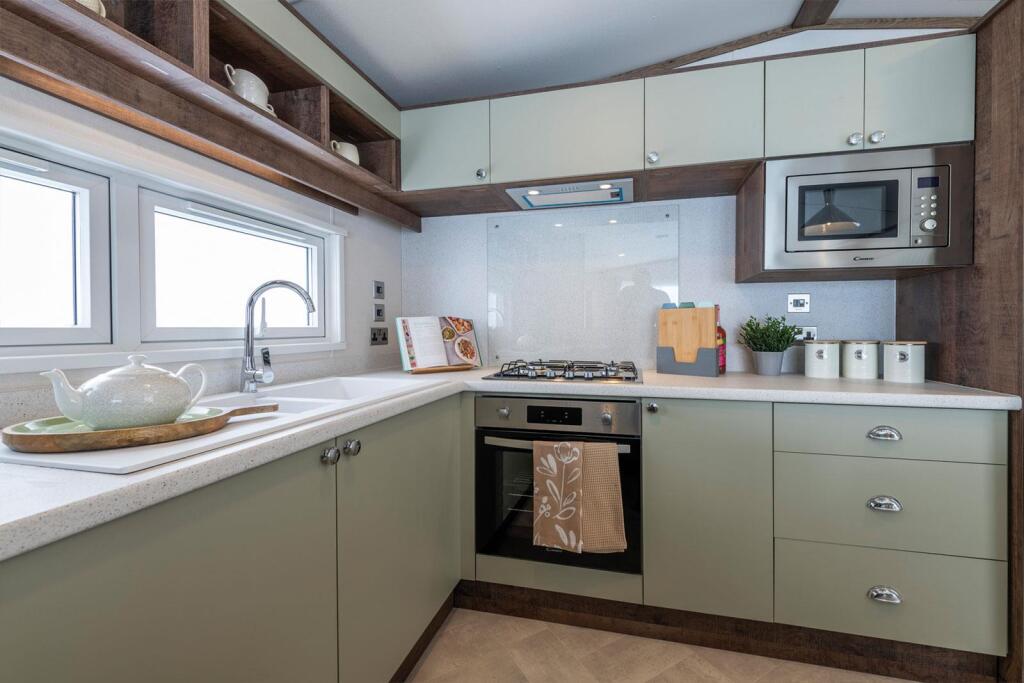 Plot-18-Regal-Harlington-Lodge-40-x-20,-2025-model