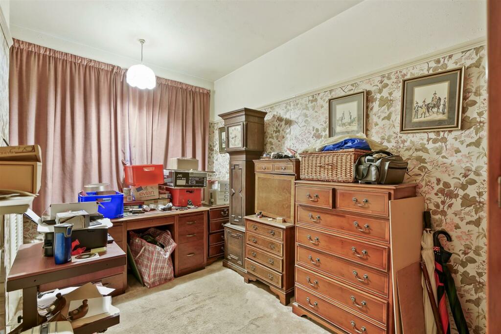 Bedroom 3.jpg