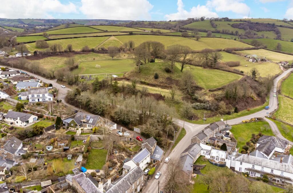 Bampton, Seddons