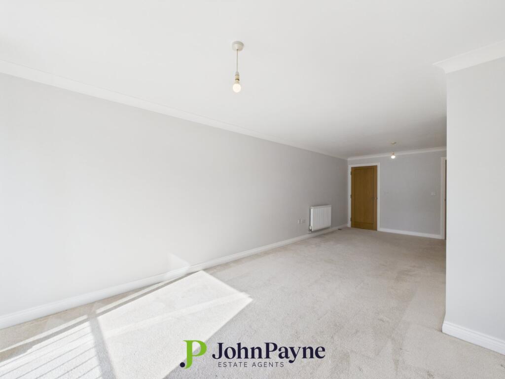 Lounge Dining Room